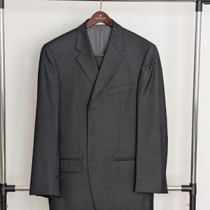 Joseph Abboud Charcoal Men’s Suit – Size 38R Jacket / 32x32 Pants